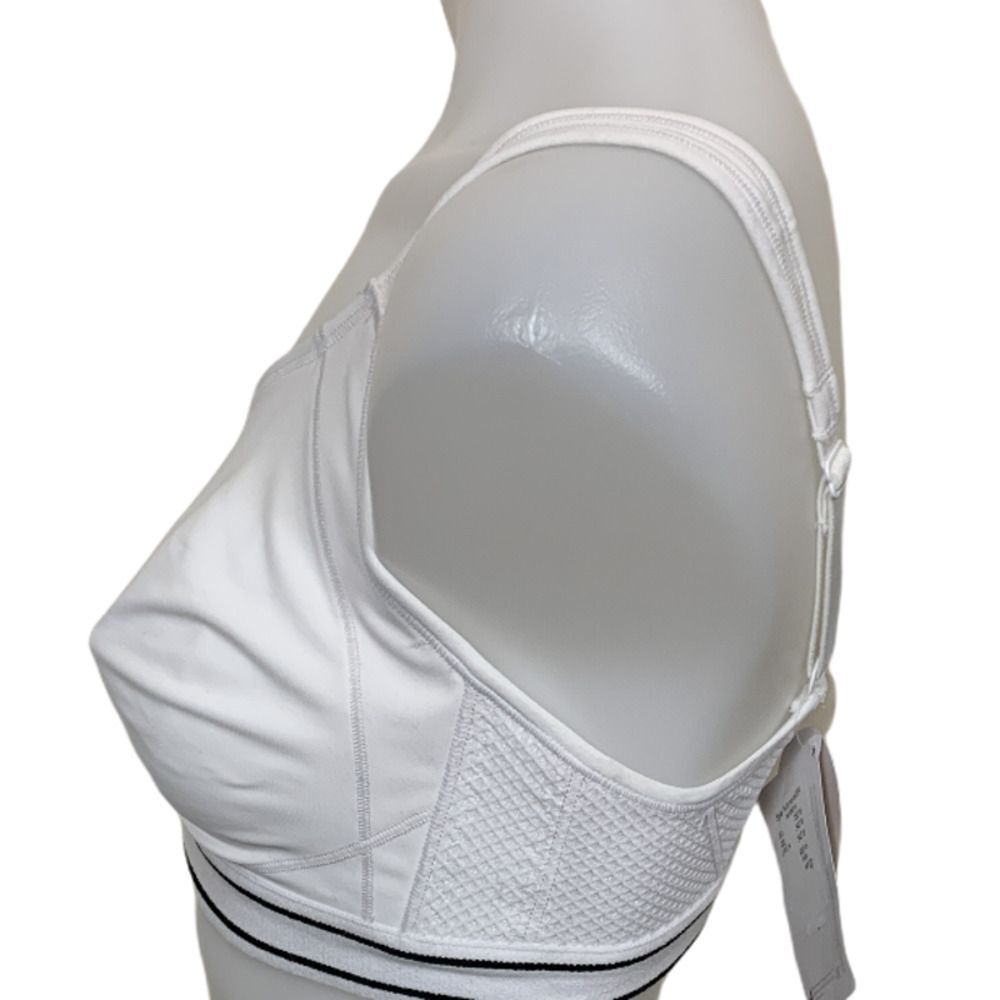 Amoena Performance Mesh Sports Bra - Picture 5 of 10